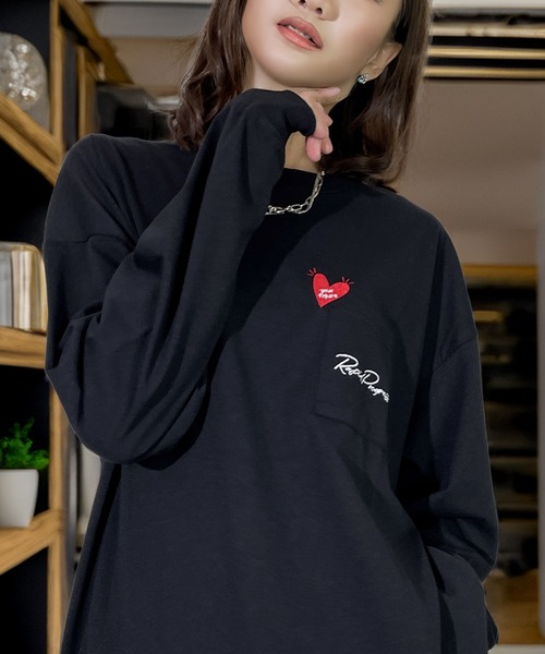 Candlestick(キャンドルスティック)の「ハート レトログラフィック バック オーバーサイズ ロンティ(Tシャツ/カットソー・レディース・ホワイト/ブラック系/モカ/ホワイト系/ブラック/杢グレー/ブラック系1/ダークブラウン/ブラック系2/ホワイト系1・L/LL/M)」の21枚目の写真