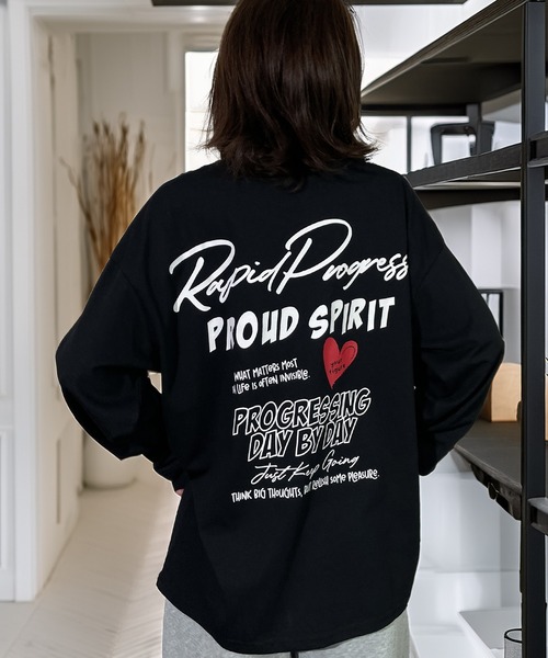 Candlestick(キャンドルスティック)の「ハート レトログラフィック バック オーバーサイズ ロンティ(Tシャツ/カットソー・レディース・ホワイト/ブラック系/モカ/ホワイト系/ブラック/杢グレー/ブラック系1/ダークブラウン/ブラック系2/ホワイト系1・L/LL/M)」の22枚目の写真