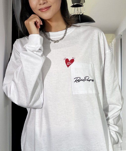 Candlestick(キャンドルスティック)の「ハート レトログラフィック バック オーバーサイズ ロンティ(Tシャツ/カットソー・レディース・ホワイト/ブラック系/モカ/ホワイト系/ブラック/杢グレー/ブラック系1/ダークブラウン/ブラック系2/ホワイト系1・L/LL/M)」の17枚目の写真