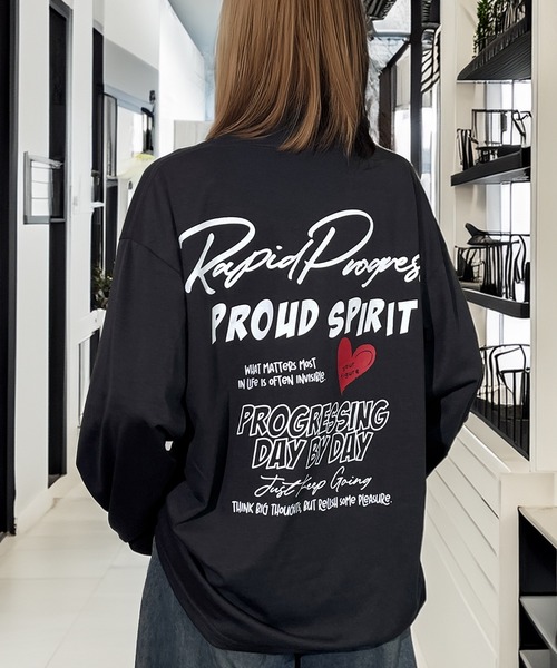 Candlestick(キャンドルスティック)の「ハート レトログラフィック バック オーバーサイズ ロンティ(Tシャツ/カットソー・レディース・ホワイト/ブラック系/モカ/ホワイト系/ブラック/杢グレー/ブラック系1/ダークブラウン/ブラック系2/ホワイト系1・L/LL/M)」の13枚目の写真
