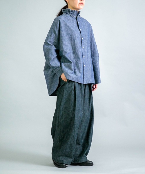 Yarmo（ヤーモ）の「[Yarmo] Indigo Chambray Work Pants / インディゴシャンブレー ワークパンツ（デニムパンツ・レディース・インディゴブルー・M）」の6枚目の写真