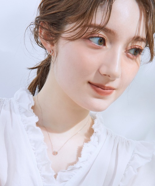 Jolie Toujours(ジョリトゥジュール)の「【金属アレルギー軽減】〈silver925〉ホースシューピアス(ピアス(両耳用)・レディース・シルバー・FREE)」の4枚目の写真