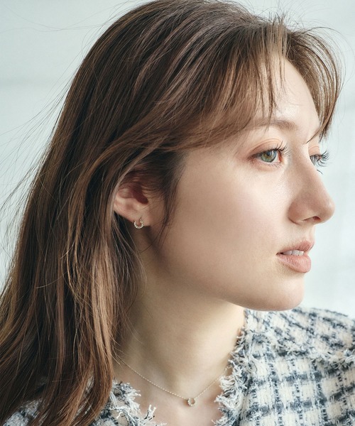 Jolie Toujours(ジョリトゥジュール)の「【金属アレルギー軽減】〈silver925〉ホースシューピアス(ピアス(両耳用)・レディース・シルバー・FREE)」の5枚目の写真