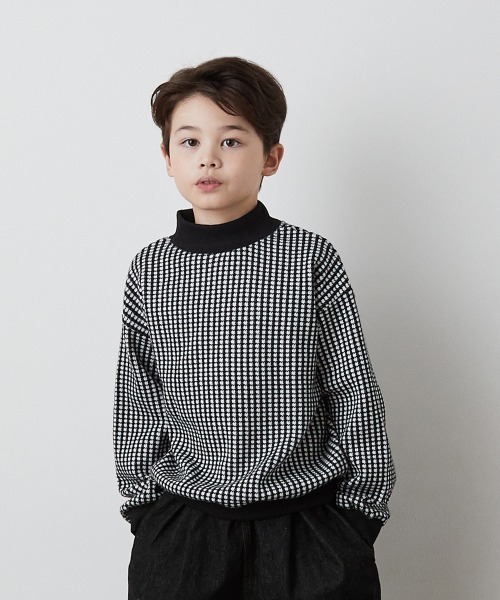 riziere（リジェール）の「ブロックチェックハイネックニットソートップス（ニット/セーター・キッズ・ブラウン/ブラック・150/140/130/120/110/100/90）」の2枚目の写真