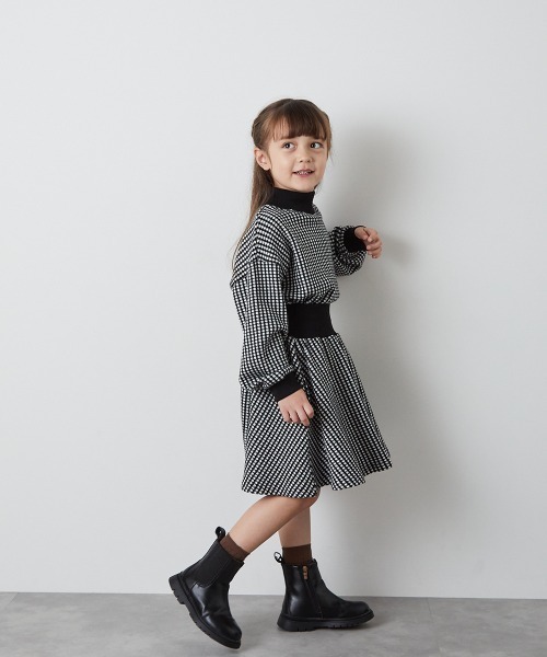 riziere（リジェール）の「ブロックチェックハイネックニットソートップス（ニット/セーター・キッズ・ブラウン/ブラック・150/140/130/120/110/100/90）」の9枚目の写真