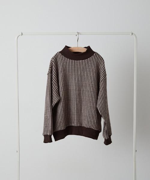 riziere（リジェール）の「ブロックチェックハイネックニットソートップス（ニット/セーター・キッズ・ブラウン/ブラック・150/140/130/120/110/100/90）」の16枚目の写真