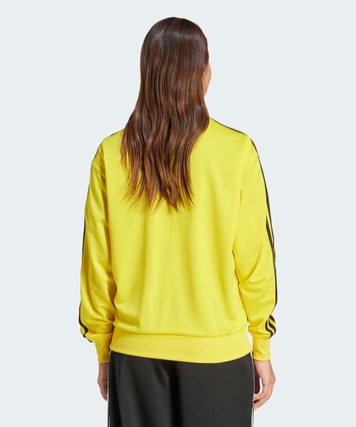 adidas（アディダス）の「アディカラー クラシック ファイヤー