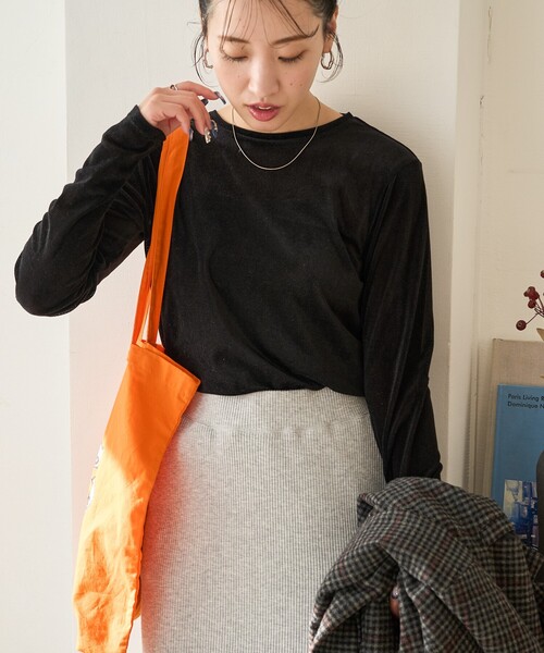 FREAK'S STORE(フリークスストア)の「限定展開 シアー フロッキー クルーネック プルオーバー(Tシャツ/カットソー・レディース・オフホワイト/チャコールグレー/ブラック/グリーン・フリ-)」の3枚目の写真