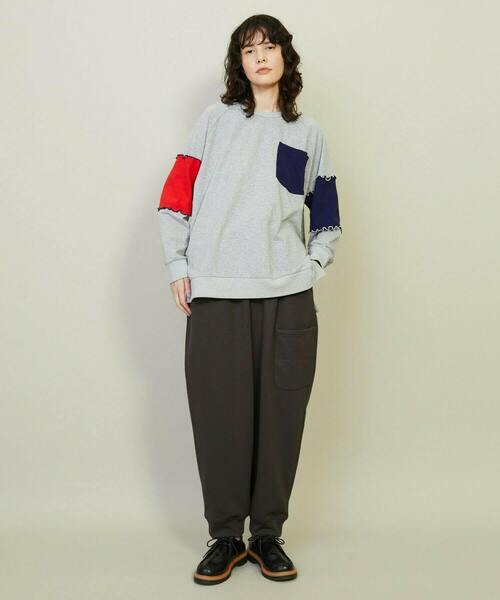 FRAPBOIS（フラボア）の「メローパネル プルオーバー（スウェット・レディース・グレー/ネイビー・2/1）」の8枚目の写真