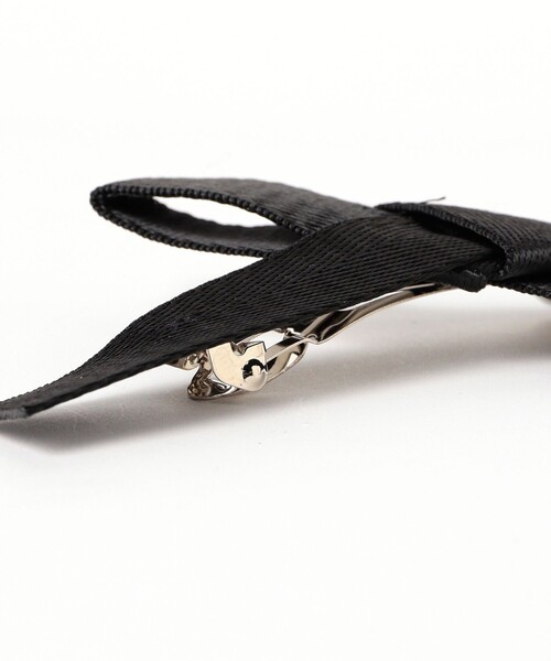 BEAMS BOY（ビームスボーイ）の「テープ リボン バレッタ（バレッタ/ヘアクリップ・レディース・ブラック/オリーブ/ベージュ・ONE SIZE）」の6枚目の写真