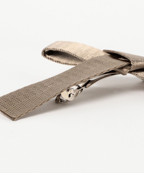 BEAMS BOY（ビームスボーイ）の「テープ リボン バレッタ（バレッタ/ヘアクリップ・レディース・ブラック/オリーブ/ベージュ・ONE SIZE）」の8枚目の写真