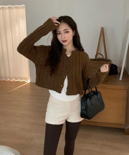by muni:r(バイ ムニール)の「もこもこショートパンツ(その他パンツ・レディース・アイボリー/ブラック・SMALL/MEDIUM)」の7枚目の写真
