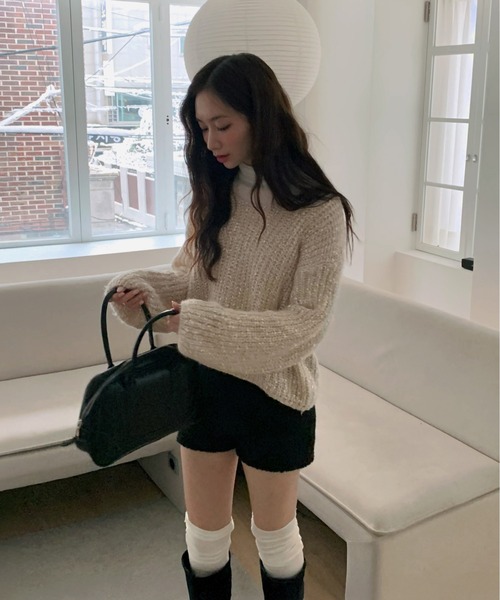 by muni:r(バイ ムニール)の「もこもこショートパンツ(その他パンツ・レディース・アイボリー/ブラック・SMALL/MEDIUM)」の17枚目の写真