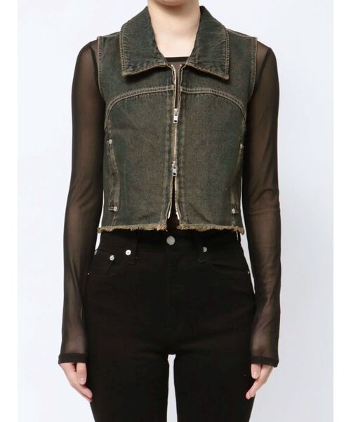 EMODA（エモダ）の「デニムウォッシュベスト（ベスト・レディース・ブラック/ライトブルー/インディゴブルー・FREE）」の13枚目の写真