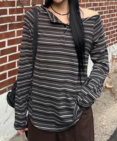 lilful(リルフル)の「オーバーサイズ ボーダー柄 ヘンリーネックワンショルダーロンT(Tシャツ/カットソー・レディース・グレー/ブラウン・M/L)」の11枚目の写真
