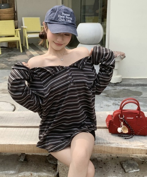 lilful(リルフル)の「オーバーサイズ ボーダー柄 ヘンリーネックワンショルダーロンT(Tシャツ/カットソー・レディース・グレー/ブラウン・M/L)」の15枚目の写真