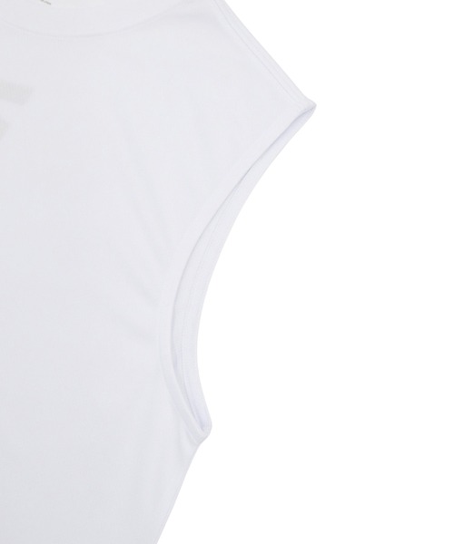 NEW ERA(ニューエラ)の「ニューエラパフォーマンスアパレル スリーブレスTシャツ 吸汗速乾性 UVカット(タンクトップ・メンズ・ブラック/ホワイト・XL/L/S/M/XXL)」の14枚目の写真
