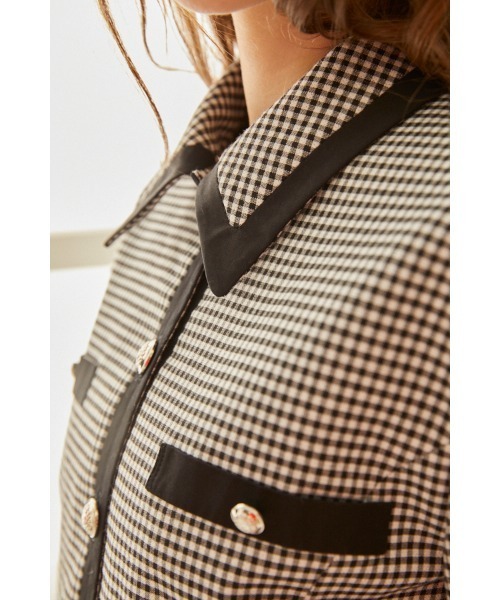 Estella.K(エステラケー)の「Arabella Jacket トリムショートジャケット(その他アウター・レディース・ブルー/ブラック系・FREE)」の8枚目の写真