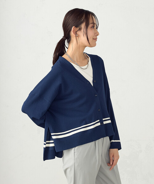 COMME CA ISM(コムサイズム)の「配色ライン ワイドカーディガン(カーディガン/ボレロ・レディース・アイボリー/ブラック/ネイビー・FREE)」の1枚目の写真