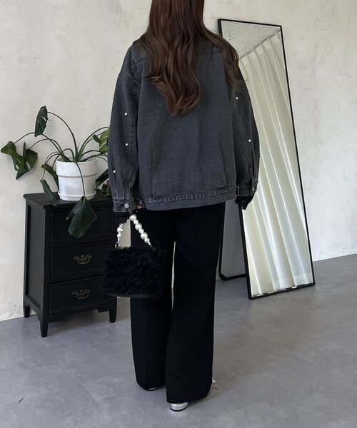 prose verse（プロズヴェール）の「パール付きデニムジャケット（デニムジャケット・レディース・ブラック/ブルー・MEDIUM/LARGE）」の13枚目の写真