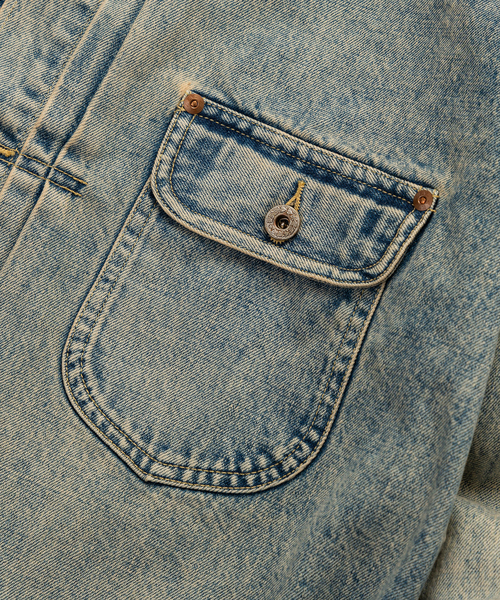 Lee（リー）の「Lee for BOUCLE 別注 カウボーイジャケット フェード（デニムジャケット・メンズ・サックスブルー/ブラック系その他・LARGE/MEDIUM/X-LARGE/SMALL）」の14枚目の写真