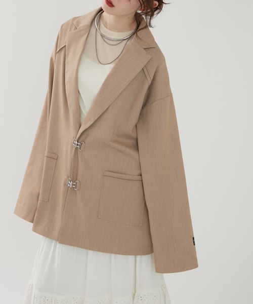 NUNIFE(ユニフィー)の「【@kana_18s select】【NUNIFE】ホック釦ジャケット(テーラードジャケット・レディース・ライトグレー/ベージュ/ネイビー・FREE)」の5枚目の写真