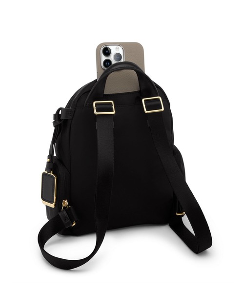 TUMI（トゥミ）の「VOYAGEUR 「セリーナ」スモール・バックパック（バックパック/リュック・レディース・ブラック×グレー/ブラック×ゴールド・FREE）」の10枚目の写真