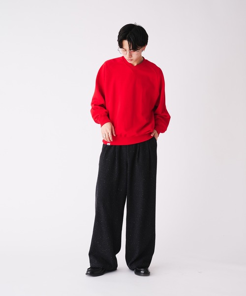 Adoon plain（アドーンプレーン）の「SHALLOW V-NECK RAGLAN SWEAT / 浅Vネックラグランスウェット（スウェット・メンズ・ブラック/グレー/ネイビー/レッド・MEDIUM/LARGE）」の18枚目の写真