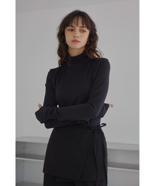 セール】Wellness High Neck Bodysuit /背中開きロンパース（T