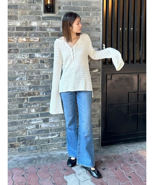 Ungrid（アングリッド）の「【WEB限定】ハイウエストフレアデニム（デニムパンツ・レディース・ライトブルー/ブルー・23inch/24inch/25inch/26inch）」の3枚目の写真