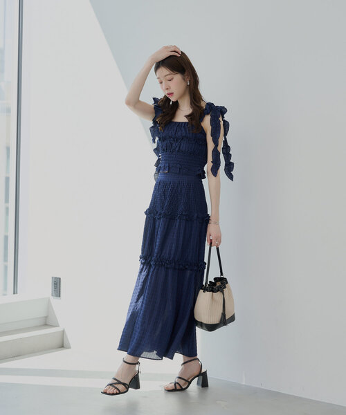 Chico(チコ)の「チャーム付きコードヒールサンダル(サンダル・レディース・ブラック/アイボリー/ブルー・LARGE/SMALL/MEDIUM)」の13枚目の写真