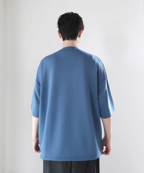 ETELIO(エテリオ)の「マルチファンクショナリードレープポンチ/ヴィンテージ加工ピングメントTシャツ 【ドローコード付き】(Tシャツ/カットソー・メンズ・ホワイト/ブラック/ブルーグレー/ワイン/ブラック系/ホワイト系/ライトグレー/チャコール/ネイビー/ブラック系2/ホワイト系2/ブラック系その他/グレー系その他・S/M/L/XL/XS)」の19枚目の写真