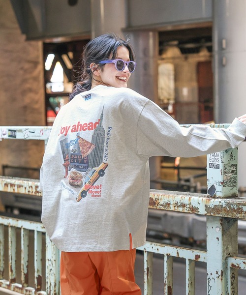 Fishs Eddy（フィッシュエディ）の「【Fishs Eddy(フィッシュエディ)】ロングスリーブTシャツ【UNISEX】（Tシャツ/カットソー・レディース・ブラック/ライトグレー/オフホワイト・LARGE/MEDIUM）」の4枚目の写真