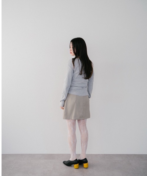 DRWCYS(ドロシーズ)の「ワンショルサイドギャザートップス(Tシャツ/カットソー・レディース・ブラック/グレー・FREE)」の20枚目の写真