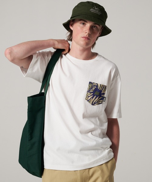 Eddie Bauer(エディーバウアー)の「柄ポケット 半袖 Tシャツ(Tシャツ/カットソー・メンズ・セージグリーン/ライトイエロー/ダークネイビー/ホワイト・XXL/XL/L/M/S)」の2枚目の写真