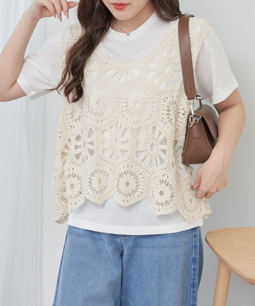 Remind me and forever（リマインドミーアンドフォーエバー）の「カギ針ベスト+Tシャツ（ニット/セーター・レディース・アイボリー/ブラック/グレー/ブラウン/モカ・FREE）」の11枚目の写真