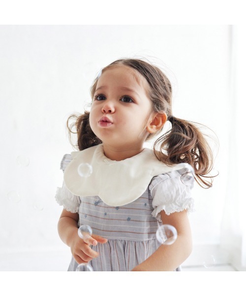 10mois（ディモワ）の「【10mois(ディモワ)】 プチギフトボックス スタイ＆くつした　ラッピング済ギフトセット（ベビーギフト・キッズ・ホワイト×ピンク/ホワイト×ネイビー・ONE SIZE）」の9枚目の写真