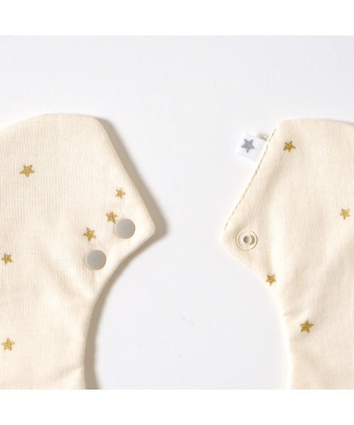 10mois（ディモワ）の「【10mois(ディモワ)】 プチギフトボックス スタイ＆くつした　ラッピング済ギフトセット（ベビーギフト・キッズ・ホワイト×ピンク/ホワイト×ネイビー・ONE SIZE）」の16枚目の写真