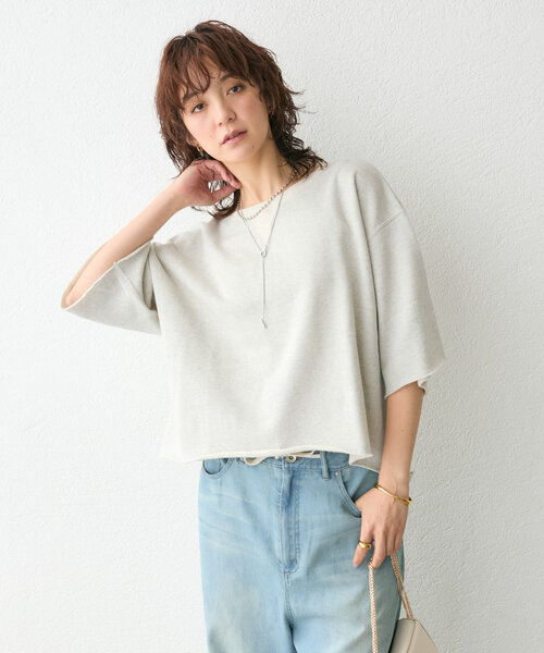 RIVE DROITE(リヴドロワ)の「【華やかな印象に】ラメ裏毛半袖スウェット(スウェット・レディース・アイボリー/グレー・FREE)」の7枚目の写真