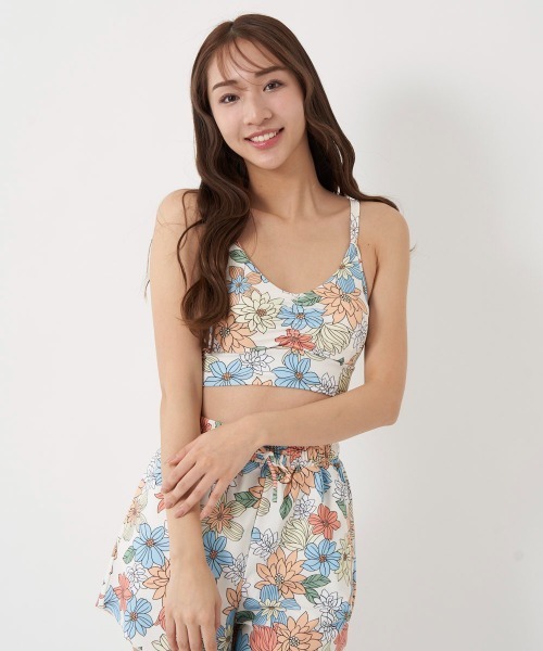 Ocean Pacific（オーシャンパシフィック）の「【OP/オーピー】レディースビキニ水着4点セット/水陸両用半袖ラッシュガード・ボードショーツ・フローラル総柄ビキニ（ラッシュガード・レディース・ミント/ベージュ/ブラック/ホワイト・MEDIUM/LARGE/X-LARGE）」の9枚目の写真