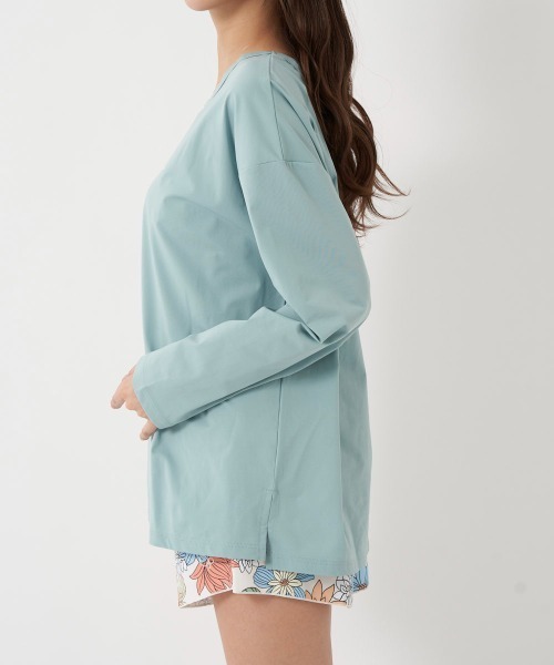 Ocean Pacific（オーシャンパシフィック）の「【OP/オーピー】レディースビキニ水着4点セット/水陸両用半袖ラッシュガード・ボードショーツ・フローラル総柄ビキニ（ラッシュガード・レディース・ミント/ベージュ/ブラック/ホワイト・MEDIUM/LARGE/X-LARGE）」の11枚目の写真