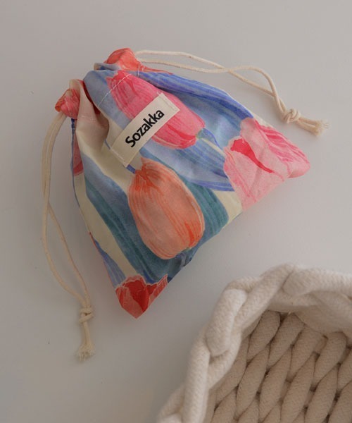 TONE SELECT GOODS（トーンセレクトグッズ）の「【resonance】水彩デザイン 花柄 マルチポーチ/巾着ポーチ（ポーチ・レディース・その他2/その他1/その他3・FREE）」の2枚目の写真