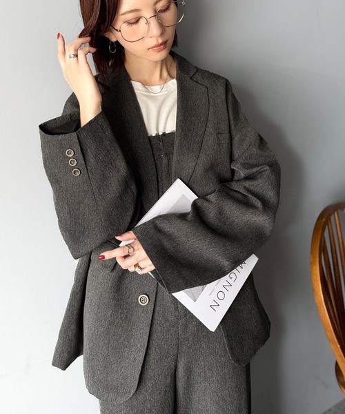 classicalelf（クラシカルエルフ）の「羽織るだけでキマる。袖タックヘリンボーンオーバーサイズジャケット（セットアップ可）（テーラードジャケット・レディース・チャコール/ブラック/グレイッシュベージュ・LARGE/MEDIUM/SMALL/X-LARGE）」の6枚目の写真