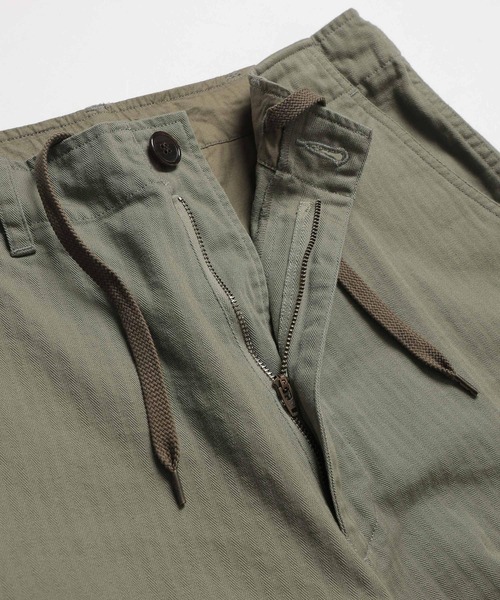 MR.OLIVE（ミスターオリーブ）の「US NAVY HERRINGBONE / M-65 FIELD CARGO PANTS（カーゴパンツ・メンズ・グリーン/ネイビー・SMALL/MEDIUM/LARGE）」の6枚目の写真