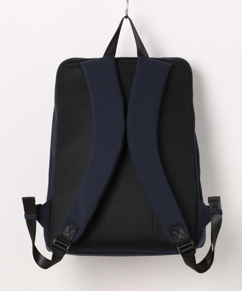 Un coeur(アンクール)の「TOROⅡ リュック / K908229N(バックパック/リュック・メンズ・ブラック/グレー/ネイビー・FREE)」の4枚目の写真