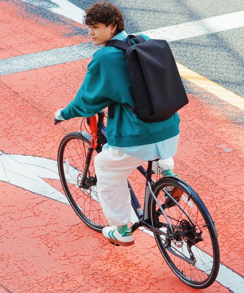 Un coeur(アンクール)の「TOROⅡ リュック / K908229N(バックパック/リュック・メンズ・ブラック/グレー/ネイビー・FREE)」の9枚目の写真