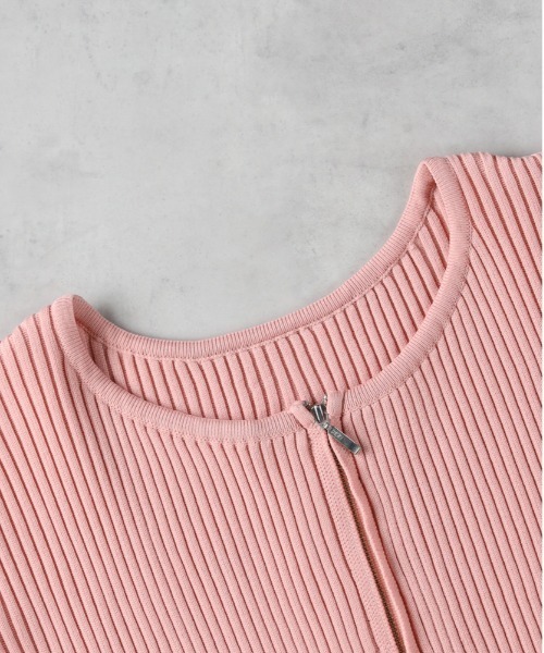 Right-on（ライトオン）の「HONEYSUCKLE ROSE(ハニーサックルローズ)【レディース】フロントジップ半袖ニット（その他トップス・レディース・ピンク/オフホワイト/ブラック・L/M）」の8枚目の写真