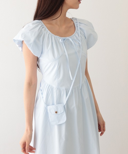 Lace Ladies（レースレディース）の「ポシェット付き ラウンドネック ギャザー ロング ワンピース（ワンピース・レディース・アイボリー/ブルー/イエロー/グリーン・FREE）」の21枚目の写真