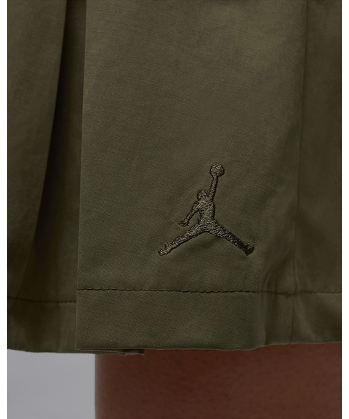 JORDAN BRAND(ジョーダンブランド)の「NIKE JORDAN WMNS JORDAN POOLSIDE PLEATED SKIRT HJ0060-222(スカート・レディース・オリーブ・LARGE/MEDIUM/SMALL)」の4枚目の写真