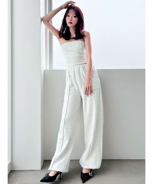 RESEXXY(リゼクシー)の「スウェットベアトップス【セットアップ着用可能】(キャミソール・レディース・ライトグレー/チャコールグレー/ブラック・FREE)」の18枚目の写真